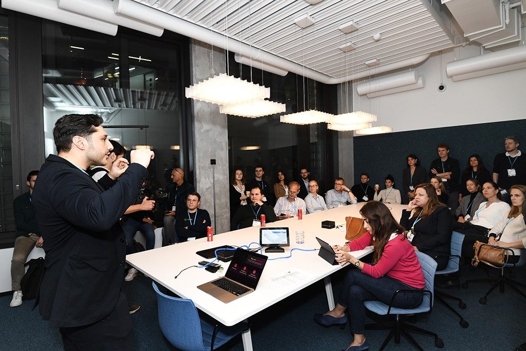 Présentation interactive sur l'IA en petit comité au Google Cloud Forum